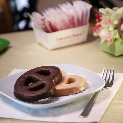 Kuchen-022 Choco Brezel